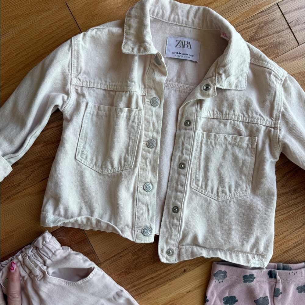 Soft pink baby girl bundle - Zara and more - Picture 7 of 9